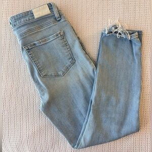 PAIGE Hoxton Skinny Crop Lightwash Jeans Size 28